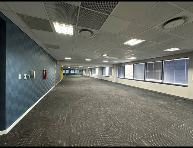 948M² OFFICE TO LET IN SANDTON CENTRAL